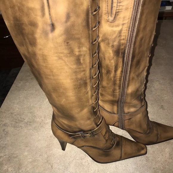 Gorgeous Brand New Via Spiga boots! - Picture 4 of 9